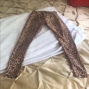 Leopard leggings